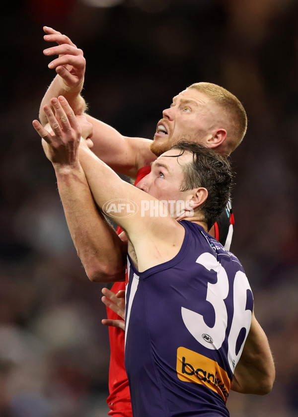 AFL 2025 Round 15 - Fremantle v Essendon - A-60110086