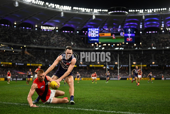 AFL 2025 Round 15 - Fremantle v Essendon - A-60110108