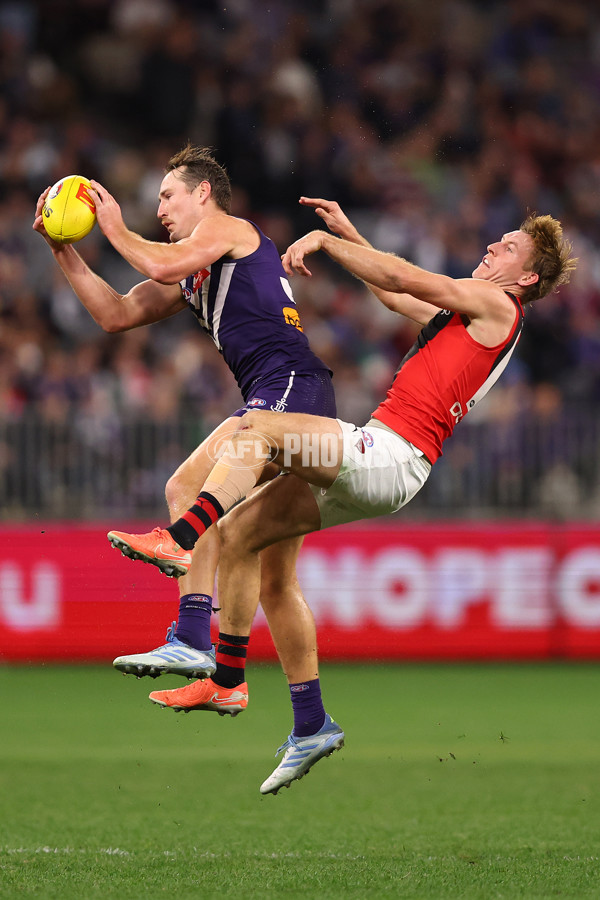 AFL 2025 Round 15 - Fremantle v Essendon - A-60110122
