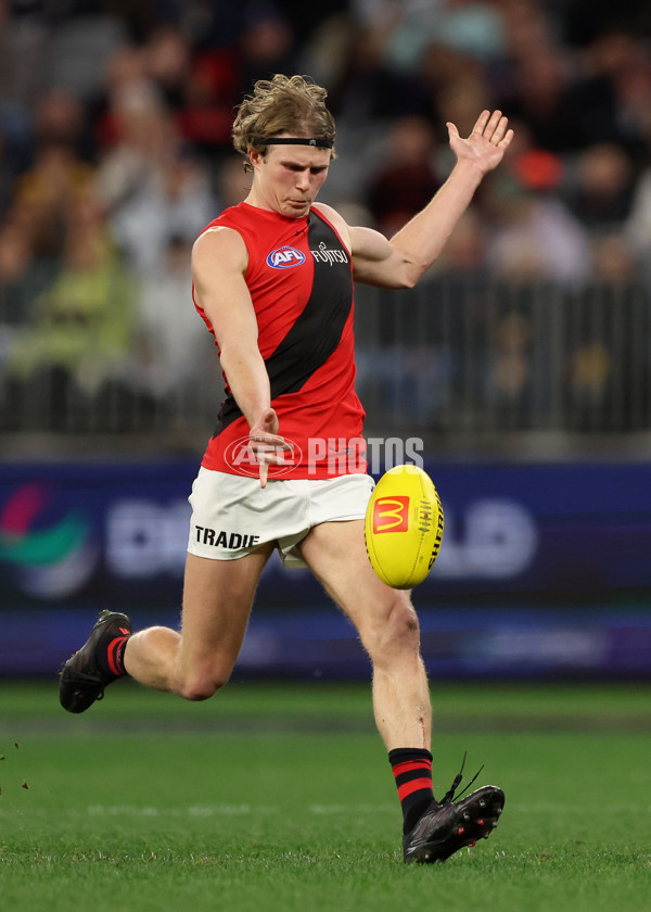 AFL 2025 Round 15 - Fremantle v Essendon - A-60110460