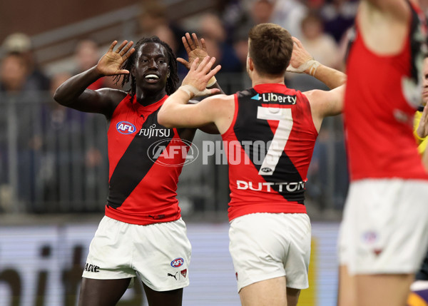 AFL 2025 Round 15 - Fremantle v Essendon - A-60110469