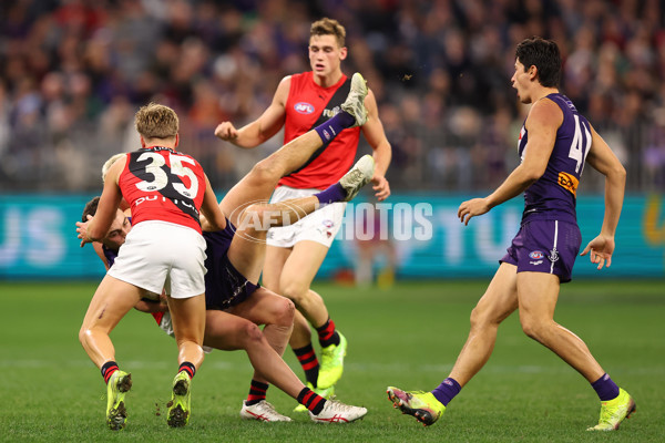 AFL 2025 Round 15 - Fremantle v Essendon - A-60110513