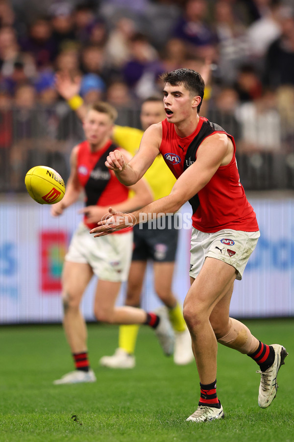 AFL 2025 Round 15 - Fremantle v Essendon - A-60112703