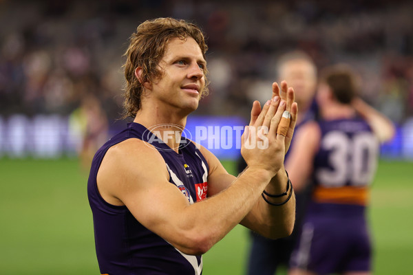 AFL 2025 Round 15 - Fremantle v Essendon - A-60112742