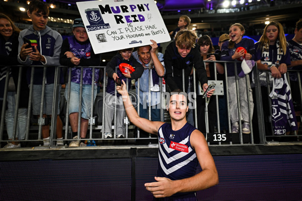 AFL 2025 Round 15 - Fremantle v Essendon - A-60112755