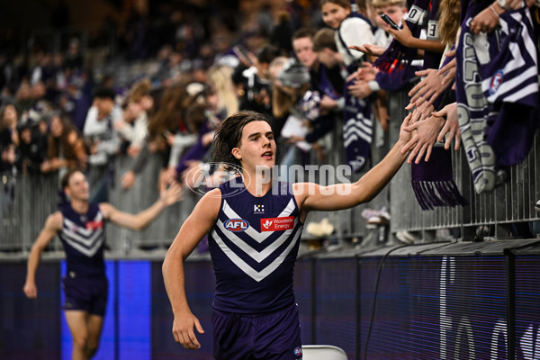 AFL 2025 Round 15 - Fremantle v Essendon - A-60113423