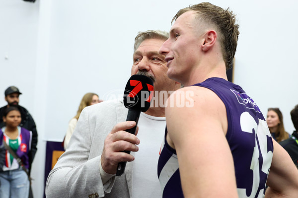 AFL 2025 Round 15 - Fremantle v Essendon - A-60113444