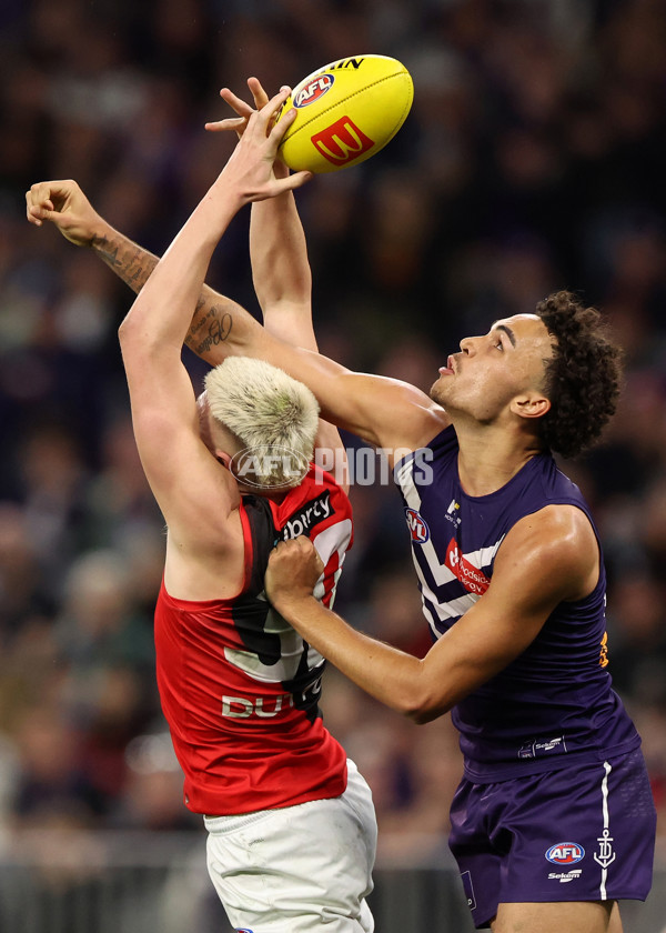 AFL 2025 Round 15 - Fremantle v Essendon - A-60115414