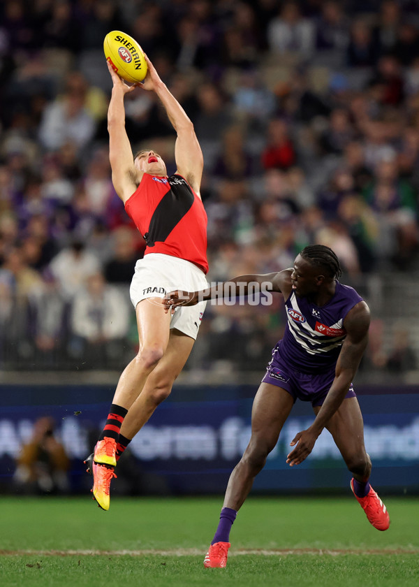AFL 2025 Round 15 - Fremantle v Essendon - A-60115416