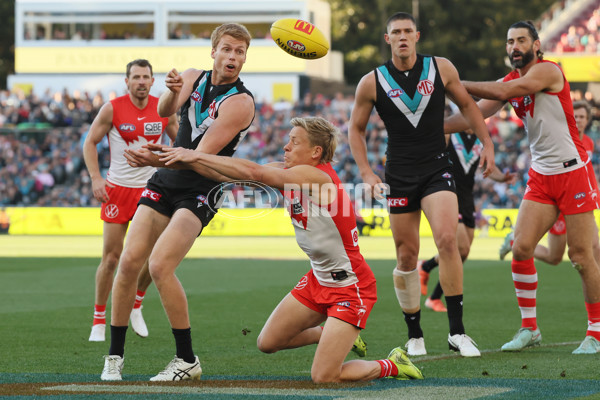 AFL 2025 Round 15 - Port Adelaide v Sydney - A-60150523