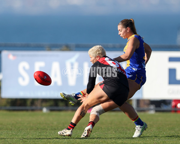 VFLW 2025 Round 09 - Williamstown v Essendon - A-60158742