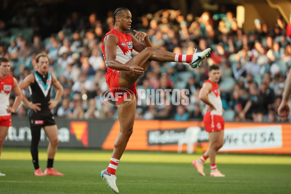 AFL 2025 Round 15 - Port Adelaide v Sydney - A-60164817