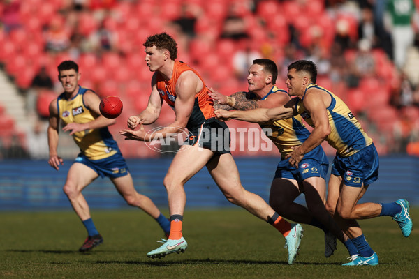 AFL 2025 Round 15 - GWS v Gold Coast - A-60174664