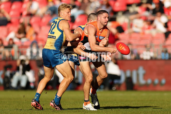 AFL 2025 Round 15 - GWS v Gold Coast - A-60180543