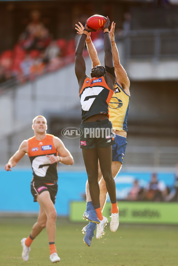 AFL 2025 Round 15 - GWS v Gold Coast - A-60183439