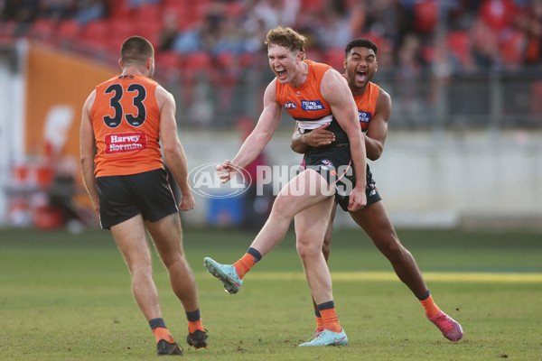 AFL 2025 Round 15 - GWS v Gold Coast - A-60184839