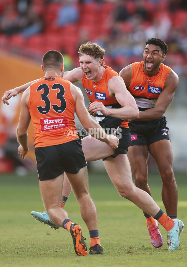 AFL 2025 Round 15 - GWS v Gold Coast - A-60185719