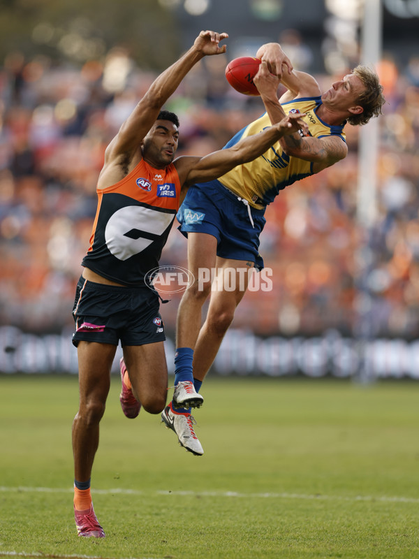 AFL 2025 Round 15 - GWS v Gold Coast - A-60185793