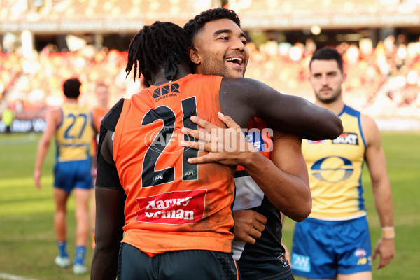 AFL 2025 Round 15 - GWS v Gold Coast - A-60187699