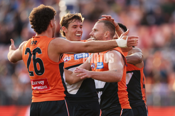 AFL 2025 Round 15 - GWS v Gold Coast - A-60188495