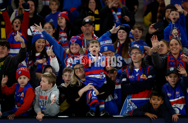 AFL 2025 Round 15 - Western Bulldogs v Richmond - A-60195010