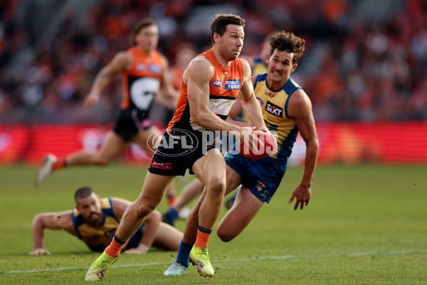 AFL 2025 Round 15 - GWS v Gold Coast - A-60195089
