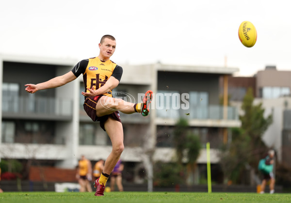 AFL 2025 Training - Hawthorn 260625 - A-60214396
