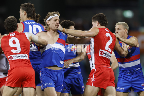 AFL 2025 Round 16 - Sydney v Western Bulldogs - A-60222645