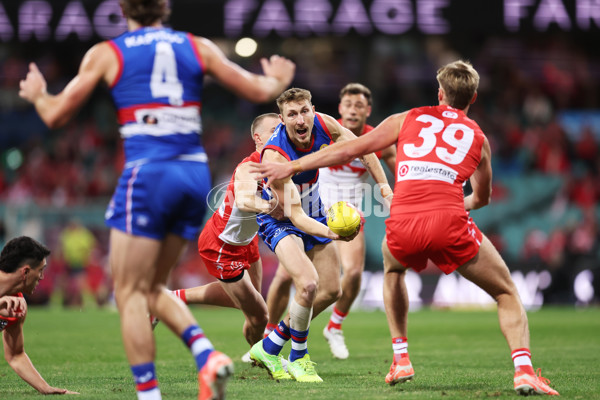 AFL 2025 Round 16 - Sydney v Western Bulldogs - A-60224743