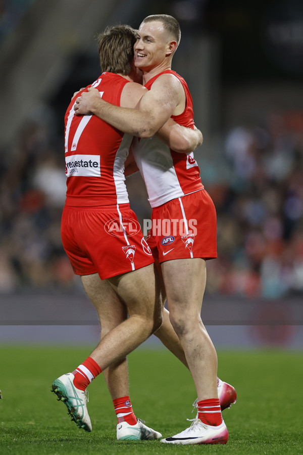 AFL 2025 Round 16 - Sydney v Western Bulldogs - A-60229144