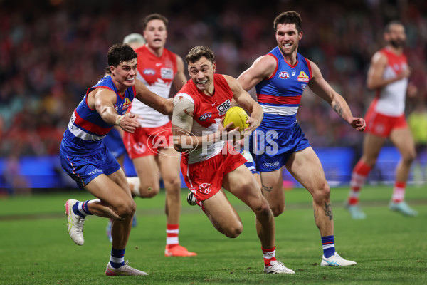 AFL 2025 Round 16 - Sydney v Western Bulldogs - A-60232381