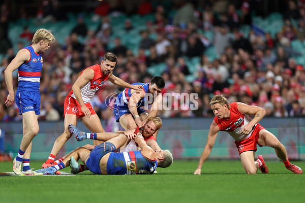 AFL 2025 Round 16 - Sydney v Western Bulldogs - A-60232440