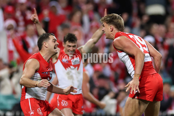AFL 2025 Round 16 - Sydney v Western Bulldogs - A-60233676