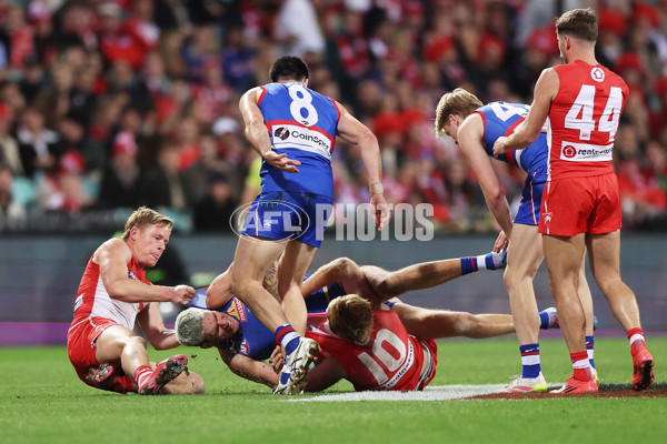 AFL 2025 Round 16 - Sydney v Western Bulldogs - A-60233698