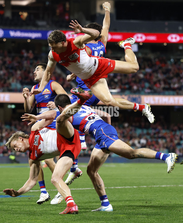 AFL 2025 Round 16 - Sydney v Western Bulldogs - A-60233704