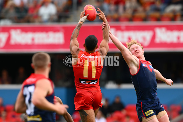 AFL 2025 Round 16 - Gold Coast v Melbourne - A-60238204