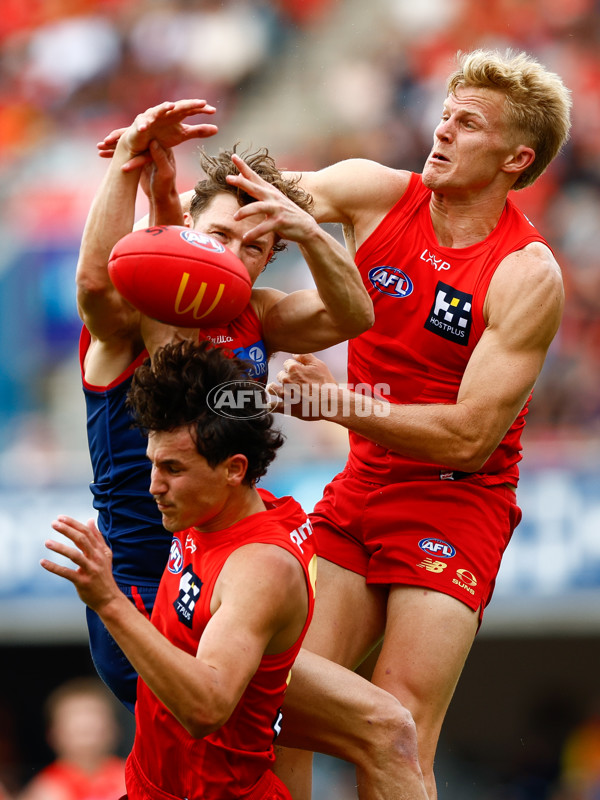AFL 2025 Round 16 - Gold Coast v Melbourne - A-60239678
