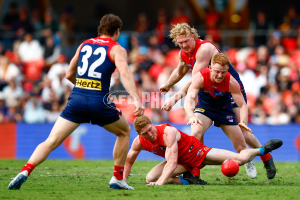 AFL 2025 Round 16 - Gold Coast v Melbourne - A-60239707