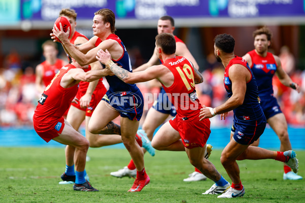 AFL 2025 Round 16 - Gold Coast v Melbourne - A-60239713