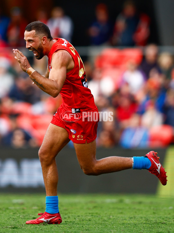 AFL 2025 Round 16 - Gold Coast v Melbourne - A-60240673
