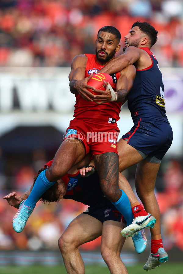 AFL 2025 Round 16 - Gold Coast v Melbourne - A-60242361