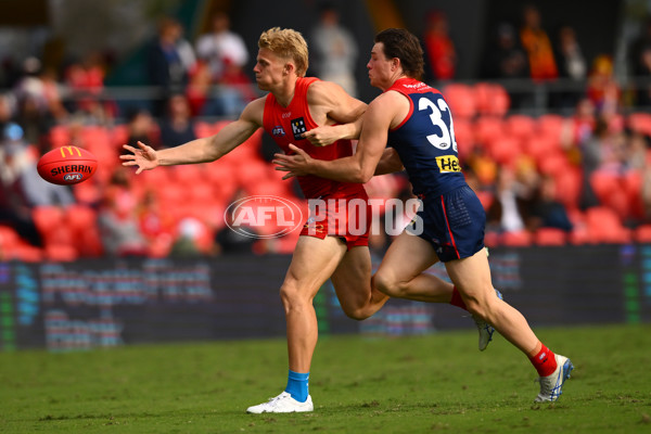 AFL 2025 Round 16 - Gold Coast v Melbourne - A-60242437