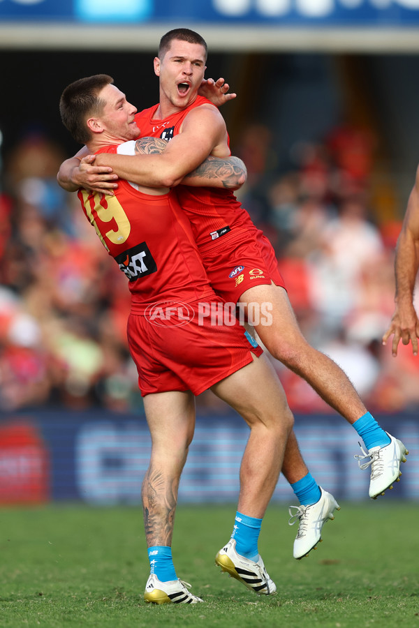 AFL 2025 Round 16 - Gold Coast v Melbourne - A-60245930