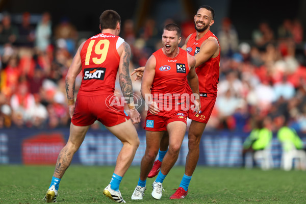 AFL 2025 Round 16 - Gold Coast v Melbourne - A-60245931