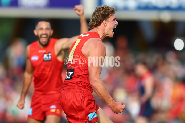 AFL 2025 Round 16 - Gold Coast v Melbourne - A-60248033