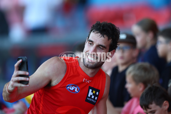 AFL 2025 Round 16 - Gold Coast v Melbourne - A-60253527