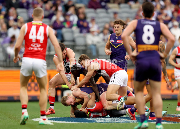AFL 2025 Round 16 - Fremantle v St Kilda - A-60294129