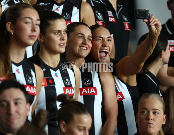AFLW 2025 Media - Collingwood Team Photo Day - A-60315266