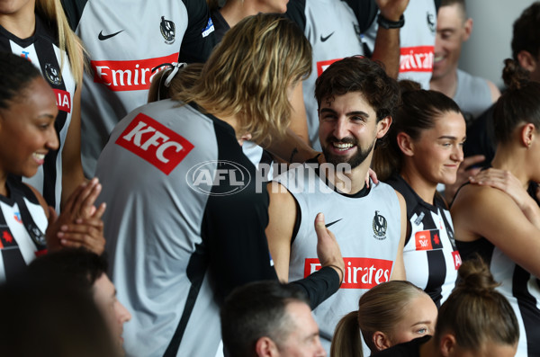 AFLW 2025 Media - Collingwood Team Photo Day - A-60316921