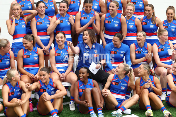 AFLW 2025 Media - Western Bulldogs Team Photo Day - A-60322295